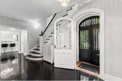 731 Berkeley Ave, Orange, NJ 07050 - Photo 6