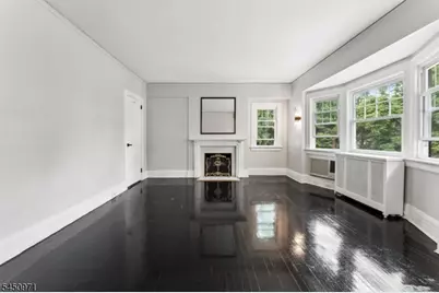 731 Berkeley Ave, Orange, NJ 07050 - Photo 30