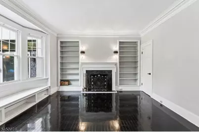 731 Berkeley Ave, Orange, NJ 07050 - Photo 12