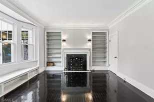 731 Berkeley Ave, Orange, NJ 07050 - Photo 12