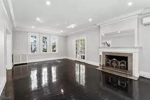 731 Berkeley Ave, Orange, NJ 07050 - Photo 8