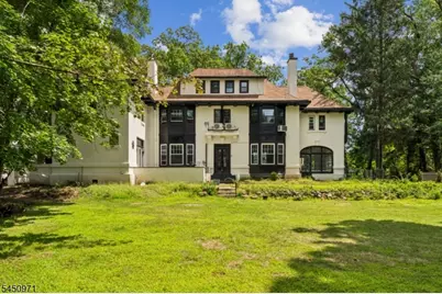 731 Berkeley Ave, Orange, NJ 07050 - Photo 46