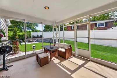 840 Lopatcong St, Belvidere, NJ 07823 - Photo 38