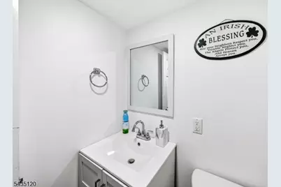 840 Lopatcong St, Belvidere, NJ 07823 - Photo 34