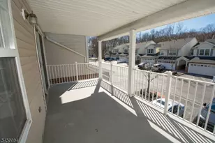 1602 Windsor Ct, Denville, NJ 07834 - Photo 16