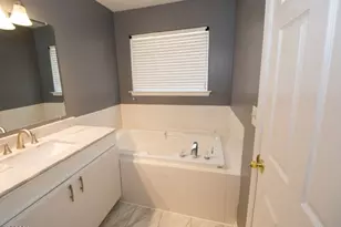 1602 Windsor Ct, Denville, NJ 07834 - Photo 6