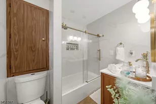 12 Carpenter Pl, Cranford Township, NJ 07016 - Photo 10