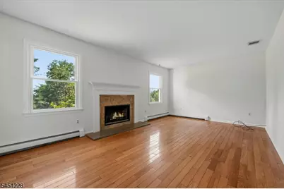9 North Field Dr, Wantage, NJ 07461 - Photo 10