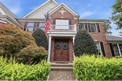 17 Setting Sun Dr, Washington Township, NJ 07840 - Photo 2