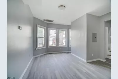 54 N 4th St, Paterson, NJ 07522 - Photo 16