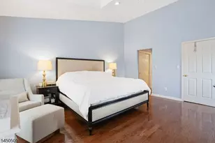 400 Manchester Dr, Nutley, NJ 07110 - Photo 12