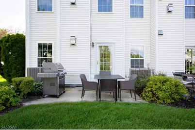 400 Manchester Dr, Nutley, NJ 07110 - Photo 22