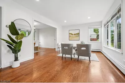 18 Manor Rd, Livingston, NJ 07039 - Photo 10