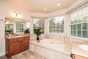 2 Brenner Ct, Franklin Township, NJ 08873 - Photo 16