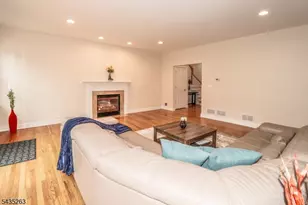 2 Brenner Ct, Franklin Township, NJ 08873 - Photo 10