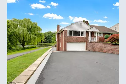 441 N 15th St, Kenilworth, NJ 07033 - Photo 2