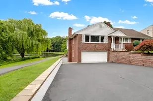 441 N 15th St, Kenilworth, NJ 07033 - Photo 2