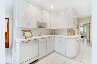 441 N 15th St, Kenilworth, NJ 07033 - Photo 14