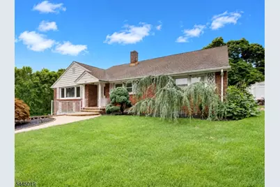 441 N 15th St, Kenilworth, NJ 07033 - Photo 1