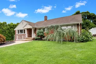 441 N 15th St, Kenilworth, NJ 07033 - Photo 1