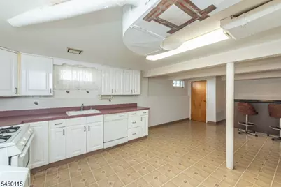 50 Plenge Dr, Belleville, NJ 07109 - Photo 14