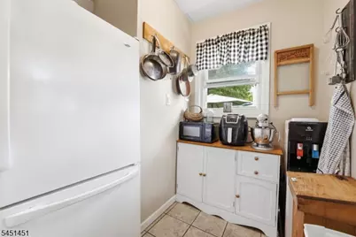 112 Grove Ave, Verona, NJ 07044 - Photo 10