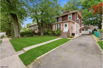 112 Grove Ave, Verona, NJ 07044 - Photo 2