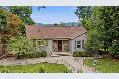 126 E Shore Trl, Sparta Township, NJ 07871 - Photo 34