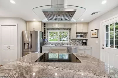 126 E Shore Trl, Sparta Township, NJ 07871 - Photo 8