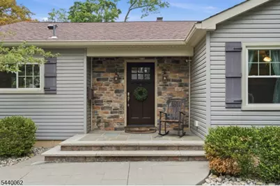 126 E Shore Trl, Sparta Township, NJ 07871 - Photo 4