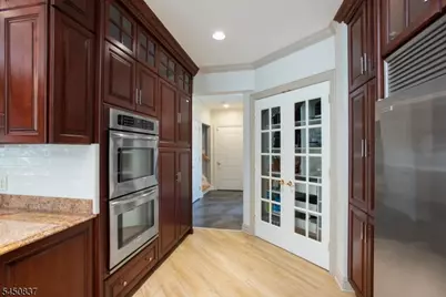 202 Rock Road West, Green Brook Township, NJ 08812 - Photo 8