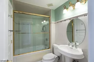 202 Rock Rd W, Green Brook Township, NJ 08812 - Photo 36