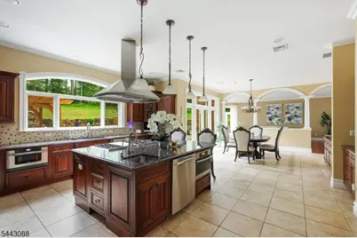 41 Mareu Dr, Watchung, NJ 07069 - Photo 12