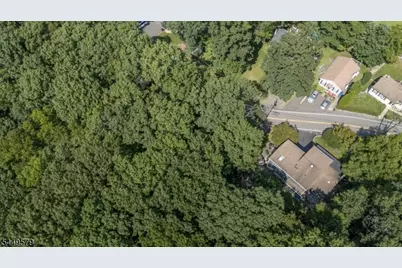 782 Brooklyn Mountain Rd, Hopatcong, NJ 07843 - Photo 6