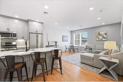 660 Bloomfield Ave #405, Bloomfield, NJ 07003 - Photo 1