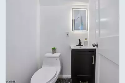6 Norfolk Ave, Maplewood, NJ 07040 - Photo 16