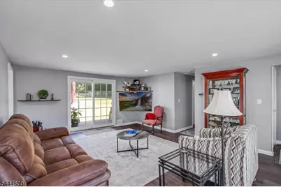 54 Oslo Dr, Rockaway Township, NJ 07866 - Photo 6