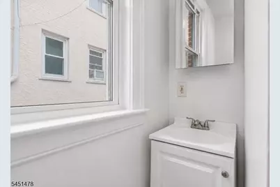 411 S 15th St, Newark, NJ 07103 - Photo 8