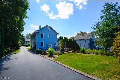 45 Hill St, Midland Park, NJ 07432 - Photo 4