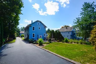 45 Hill St, Midland Park, NJ 07432 - Photo 4