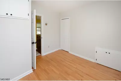 45 Hill St, Midland Park, NJ 07432 - Photo 14