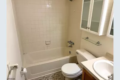 3 Steamboat Dr #9, Vernon, NJ 07462 - Photo 6