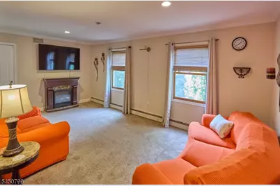 2 Cayuga Trl, Wayne, NJ 07470 - Photo 12