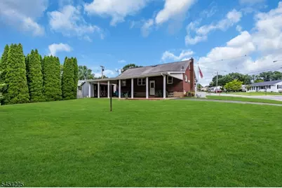 602 Pennsylvania Ave, Pohatcong Township, NJ 08865 - Photo 24