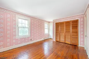 135 W Colfax Ave, Roselle Park, NJ 07204 - Photo 10