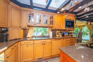 111 Ballantine Rd, Andover Township, NJ 07821 - Photo 8