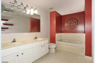 261 Riverwalk Way, Clifton, NJ 07014 - Photo 20