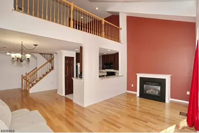 261 Riverwalk Way, Clifton, NJ 07014 - Photo 10