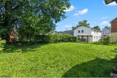 1266 E 12th Ave, Roselle, NJ 07203 - Photo 22