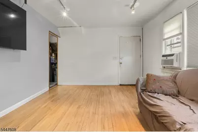 1266 E 12th Ave, Roselle, NJ 07203 - Photo 8